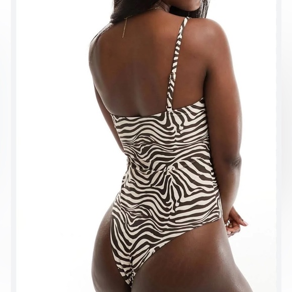 Simmi One Shoulder Zebra Print Swimsuit 10 - Picture 2 of 6